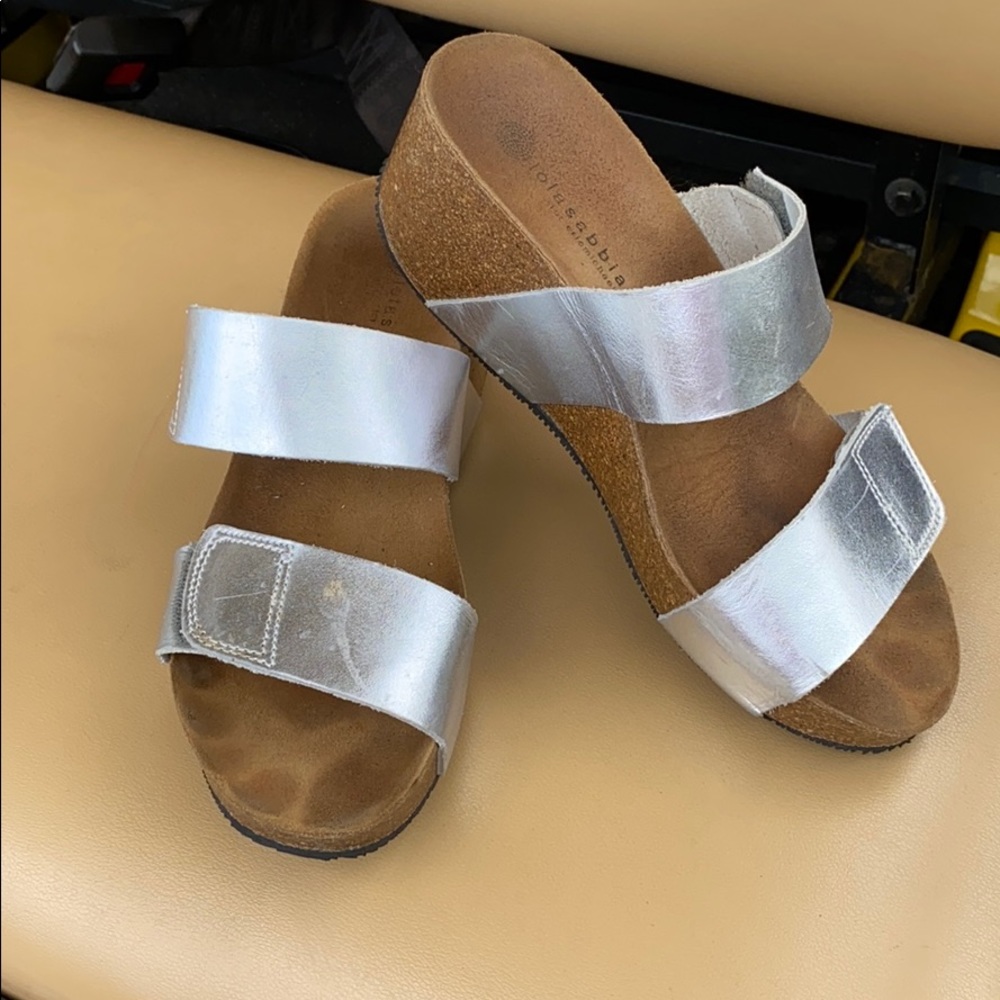 Silver summer wedge